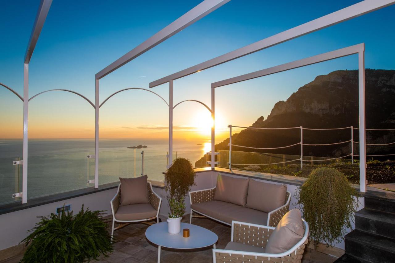 Villa La Tagliata Spectacular Jacuzzi Tub Amazing View And Private Parking Garage Positano Eksteriør billede
